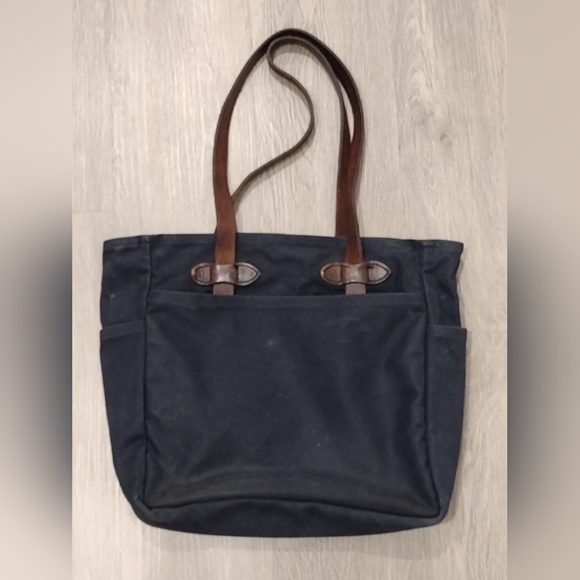 Filson Rugged Twill Open Tote - Picture 2 of 8